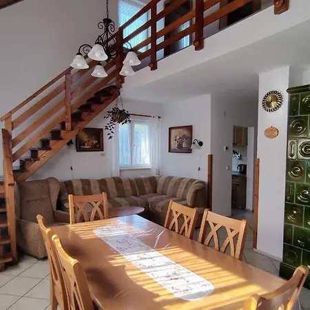 度假居 Hausambalaton *